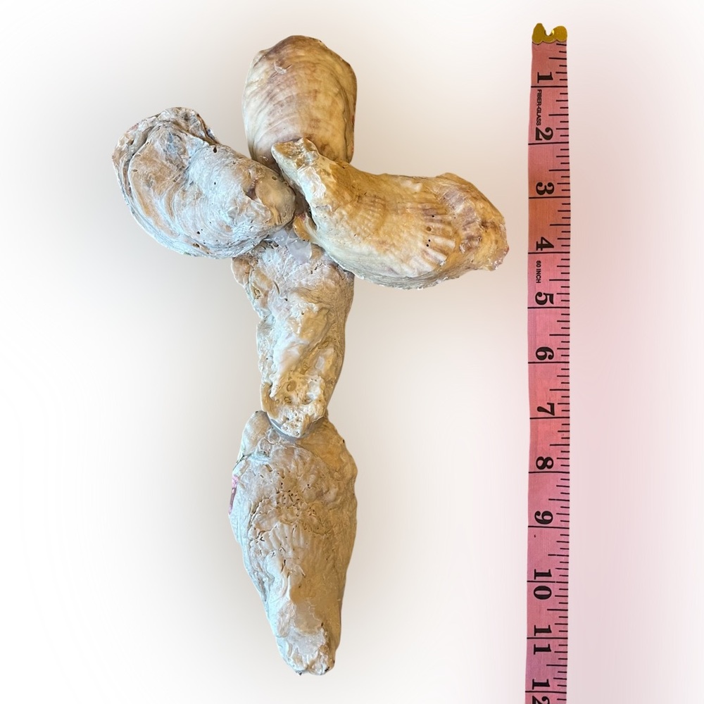 Oyster Shell Cross Decor - Picture 5 of 5
